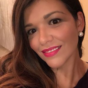 Meet your Posher, Cristina